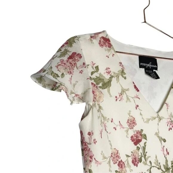 ๐ธ Vintage White Floral Midi Dress V Neck Slant Hem Romantic Cottagecore Sz 8 - Picture 9 of 9